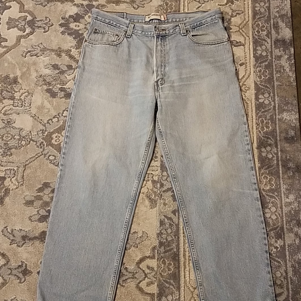 Vintage LEVI'S Relaxed Fit 550 jeans.